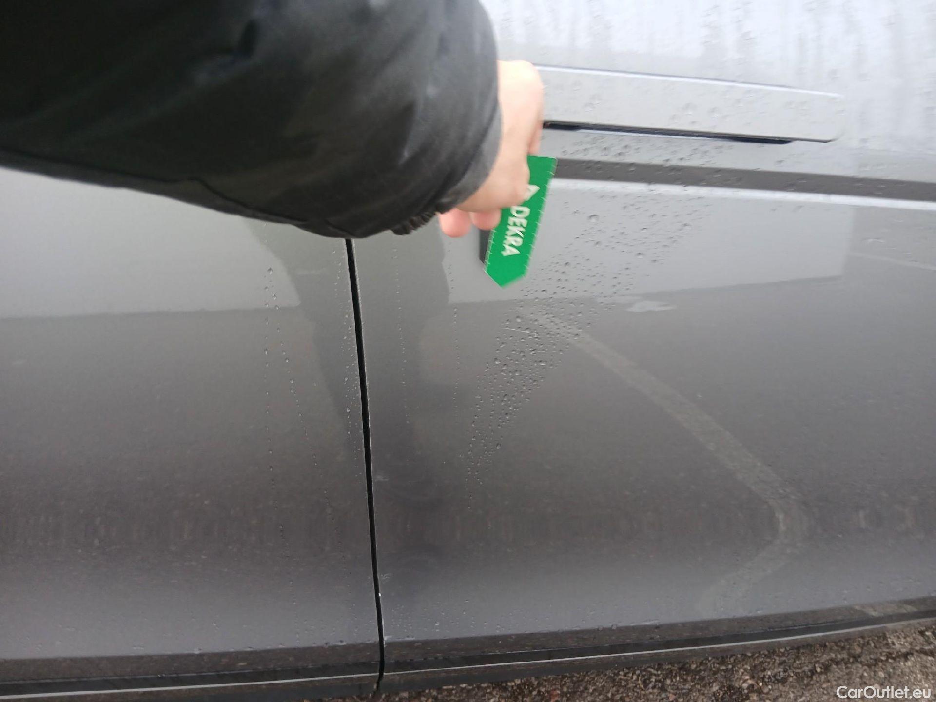  Land Rover  Range Rover LAND ROVER  Evoque / 2015 / 5P / todoterreno 2.0 D163 S AUTO 4WD MHEV #19