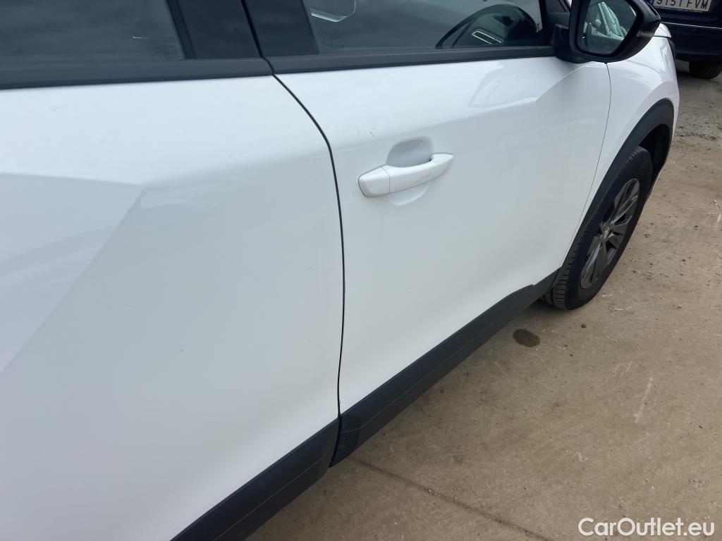  Peugeot  2008 PEUGEOT  / 2019 / 5P / todoterreno Active Pack BlueHDI 81kW (110CV) #11