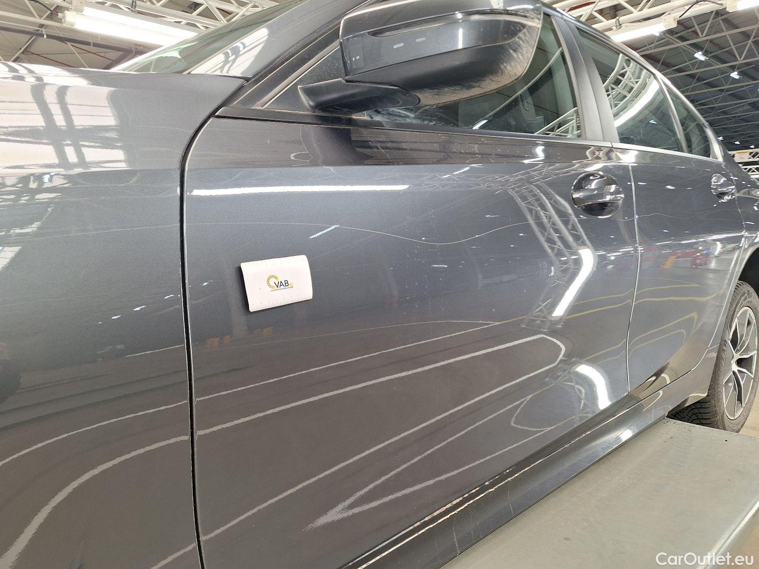  Bmw  Serie 3 BMW, 3-serie '18, BMW 3 Reeks Berline 318dA (110 kW) 4d #46