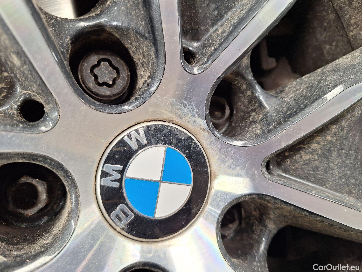  Bmw  Serie 3 BMW, 3-serie '18, BMW 3 Reeks Berline 318dA (110 kW) 4d #15