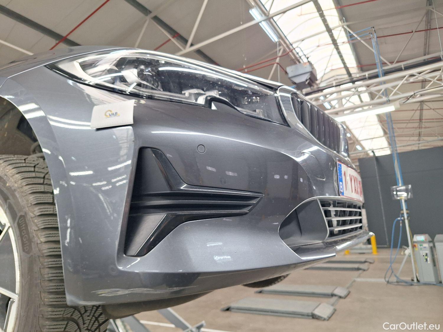  Bmw  Serie 3 BMW, 3-serie '18, BMW 3 Reeks Berline 318dA (110 kW) 4d #17