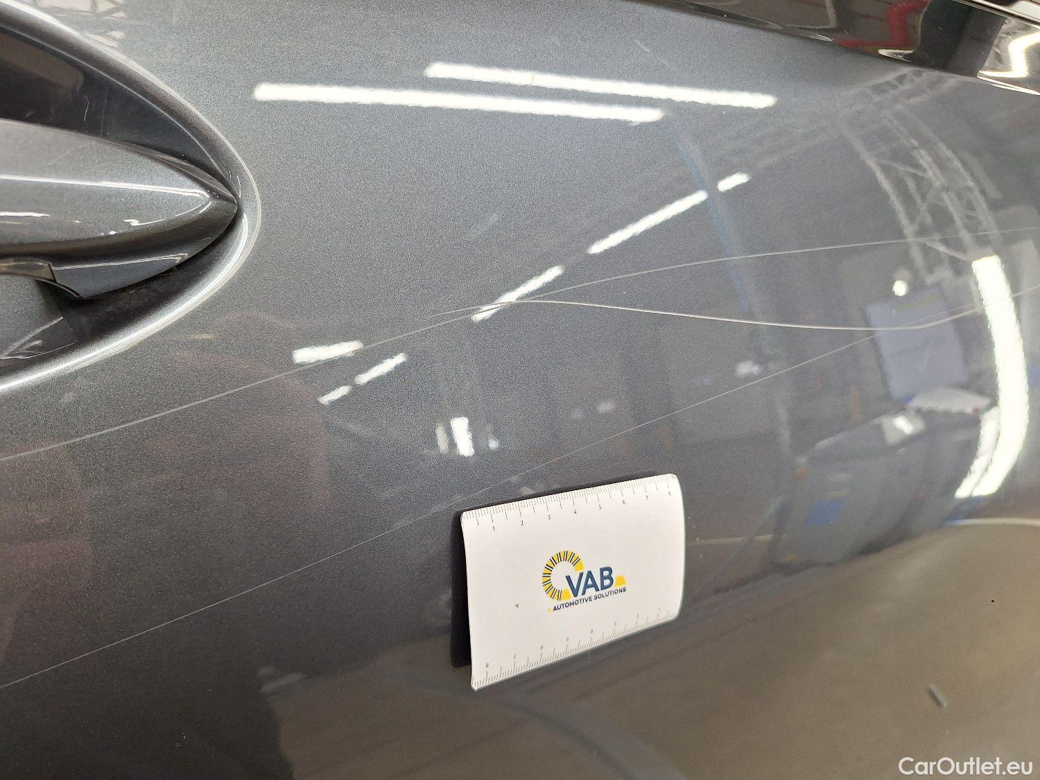  Bmw  Serie 3 BMW, 3-serie '18, BMW 3 Reeks Berline 318dA (110 kW) 4d #27