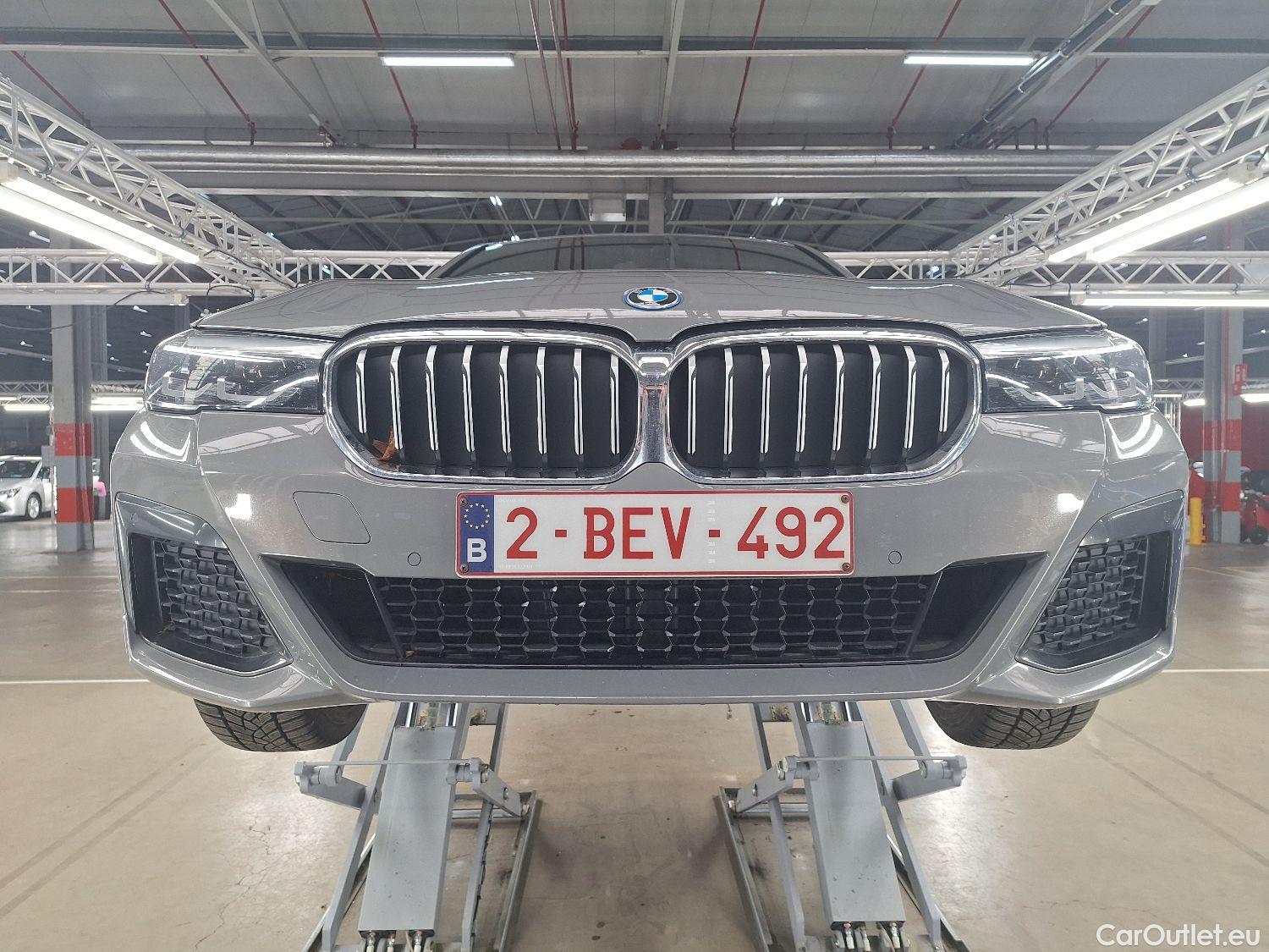  Bmw  Serie 5 BMW, 5-serie FL'20 PHEV, BMW 5 Reeks Berline 545e xDrive 4d #3