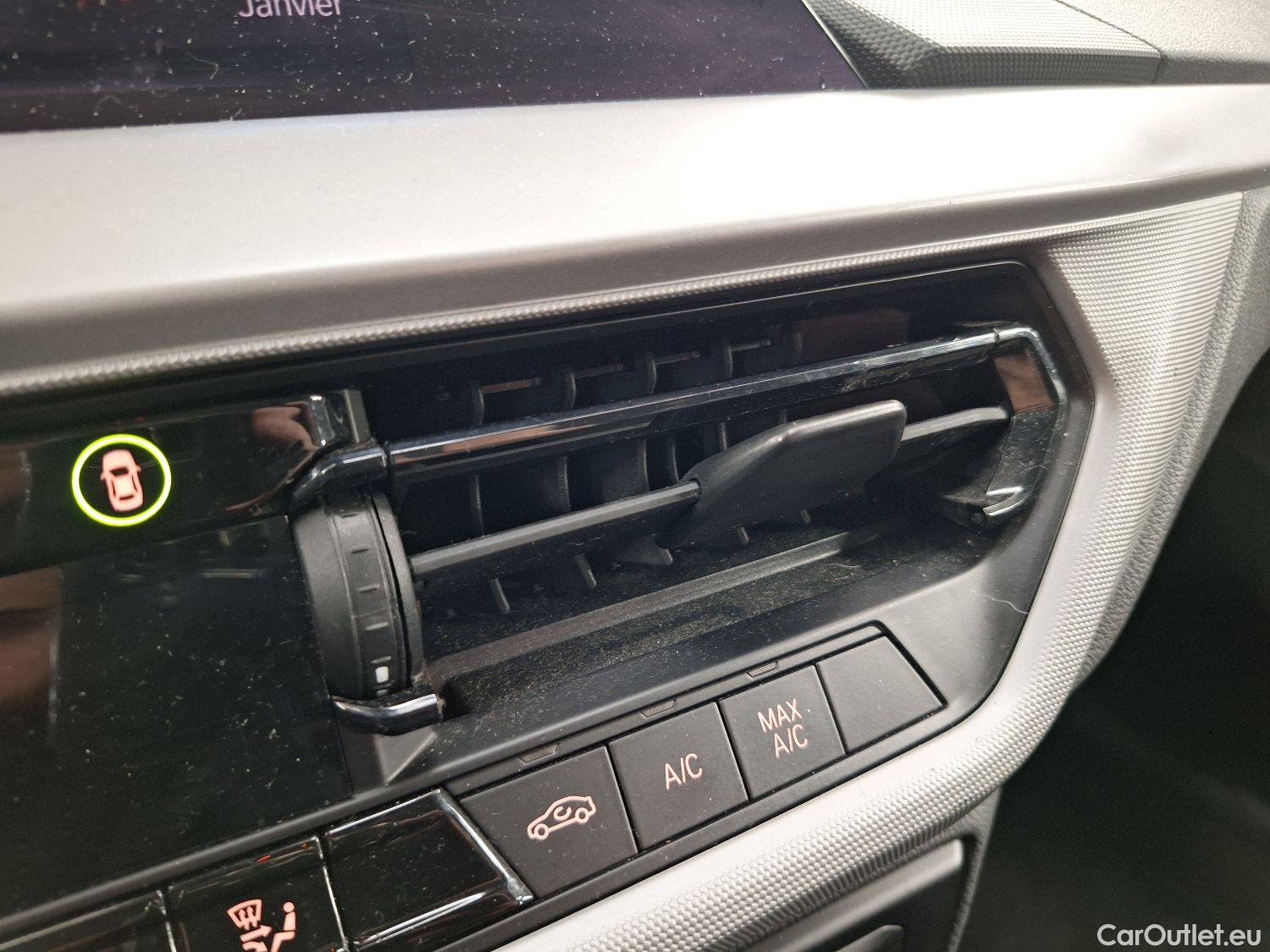  Bmw  Serie 1 BMW, 1-serie '19, BMW 1 Reeks Hatch 116d (85 kW) 5d #57