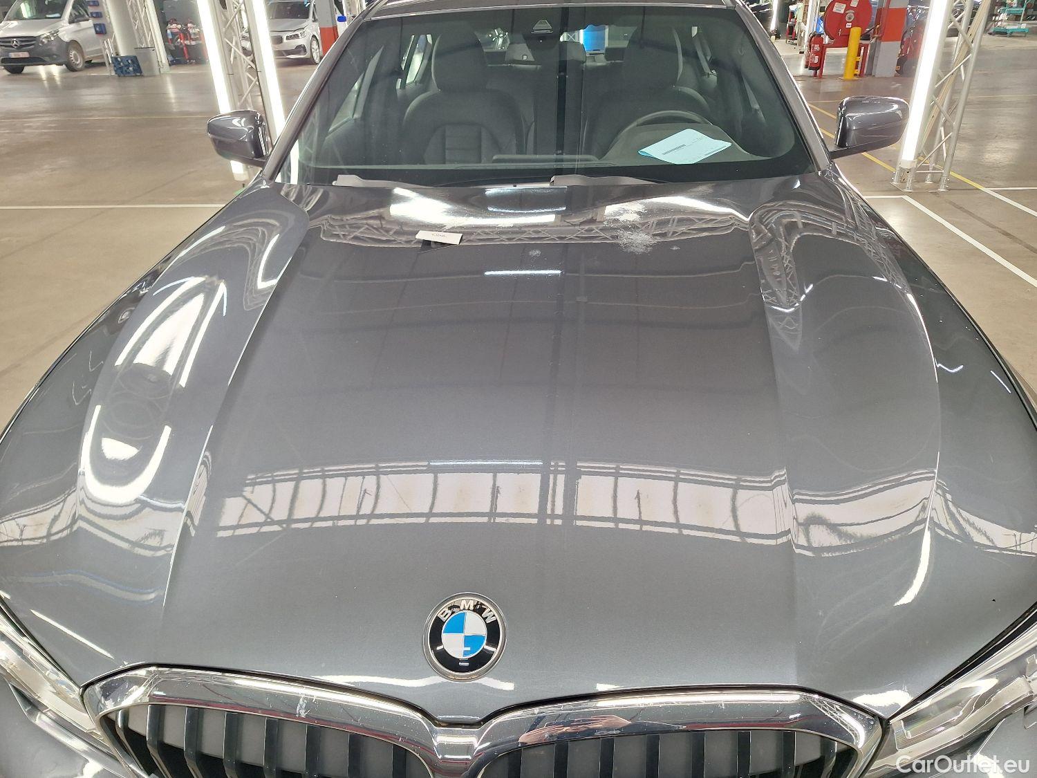  Bmw  Serie 3 BMW, 3-serie '18, BMW 3 Reeks Berline 318dA (110 kW) 4d #64