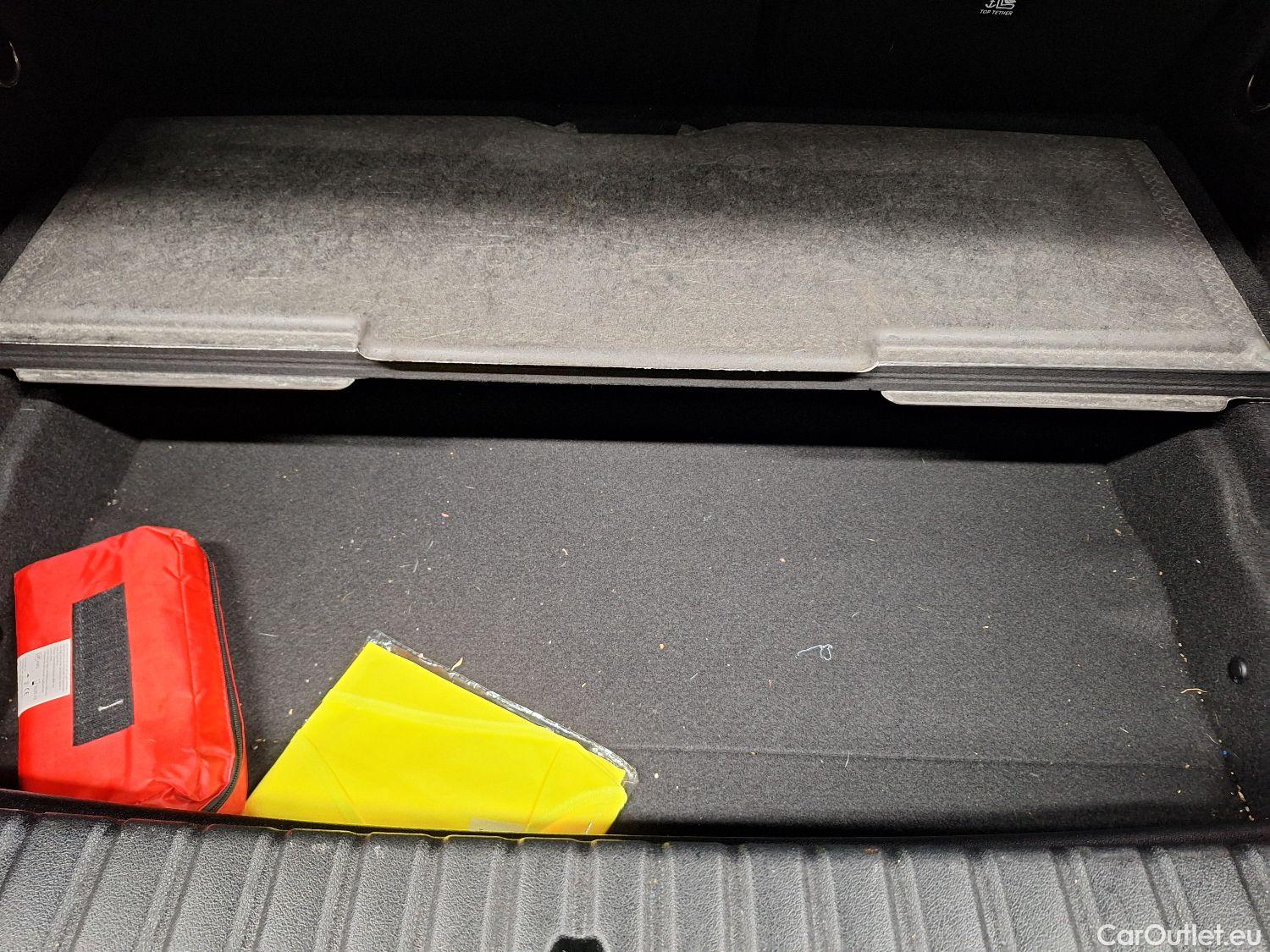  Bmw  Serie 1 BMW, 1-serie '19, BMW 1 Reeks Hatch 116d (85 kW) 5d #1