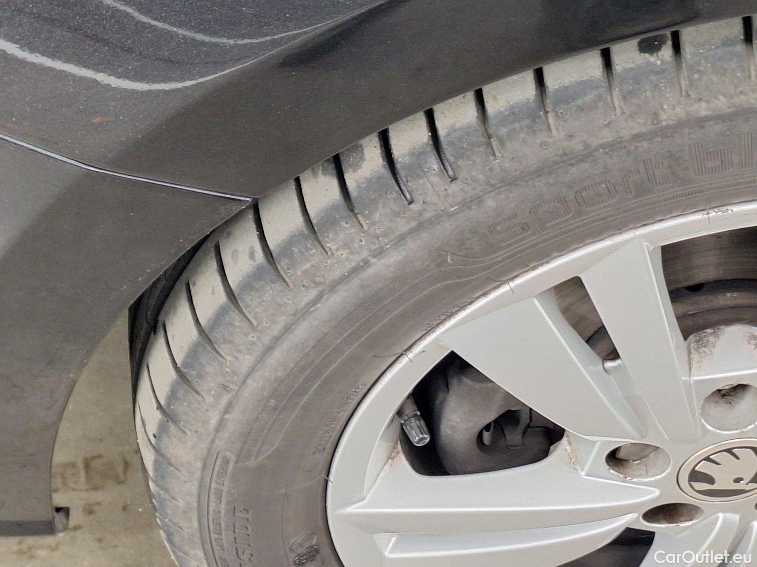  Skoda  Fabia Skoda,  Combi FL'18, Skoda  Combi 1.0 TSI 70kW Style 5d #51