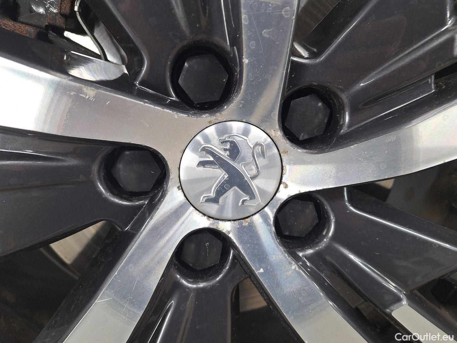  Peugeot  5008 Peugeot,  FL'20, Peugeot  1.5 BlueHDi 96kW S&S EAT8 Allure Pack #10