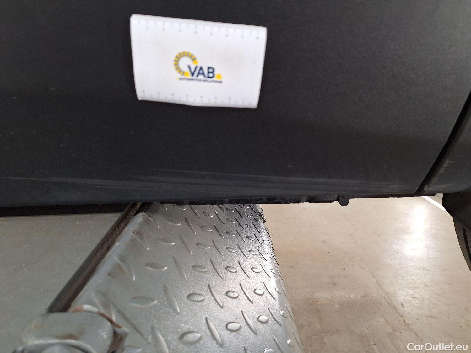  Peugeot  5008 Peugeot,  FL'20, Peugeot  1.5 BlueHDi 96kW S&S EAT8 Allure Pack #7