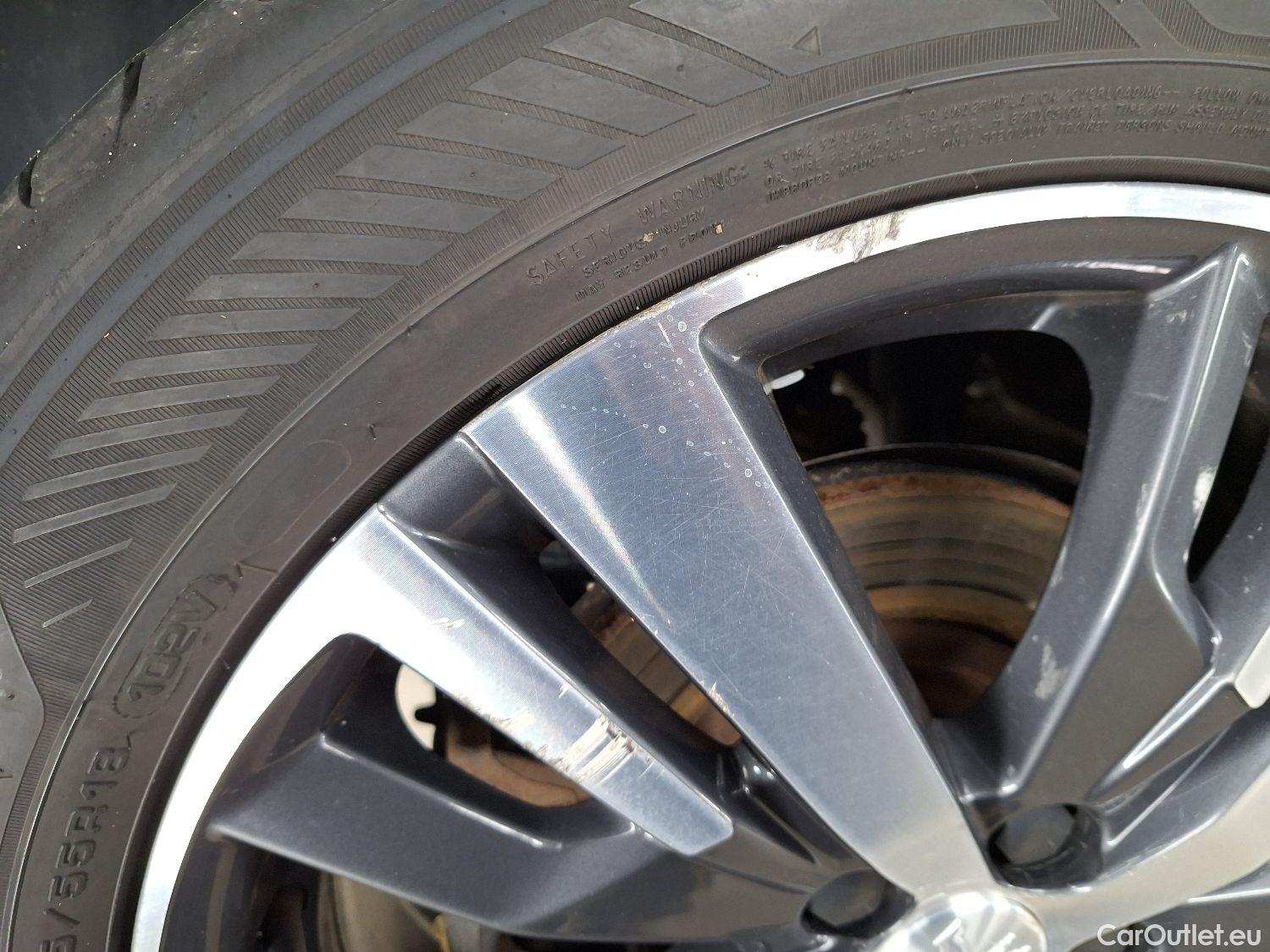  Peugeot  5008 Peugeot,  FL'20, Peugeot  1.5 BlueHDi 96kW S&S EAT8 Allure Pack #2