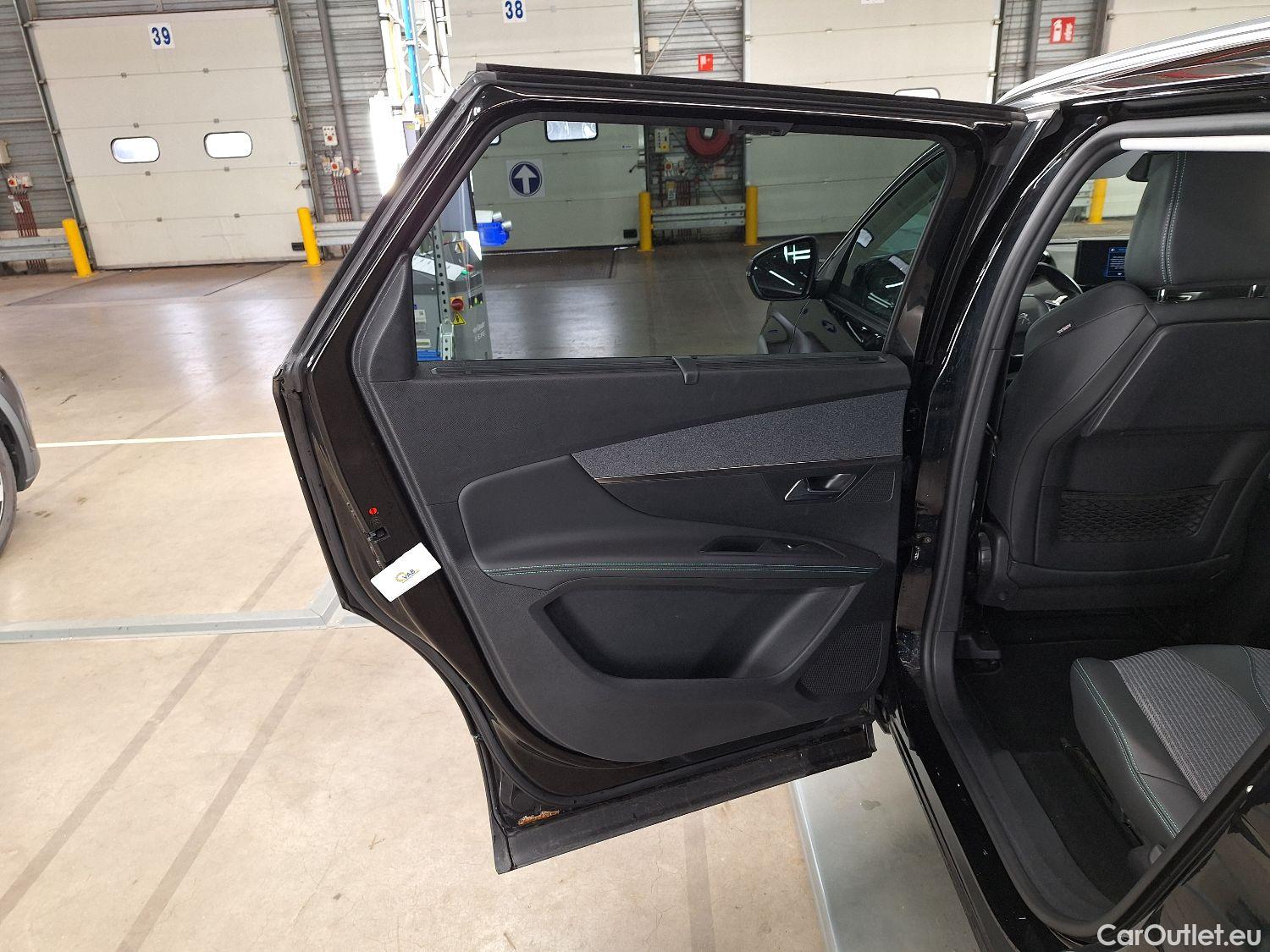  Peugeot  5008 Peugeot,  FL'20, Peugeot  1.5 BlueHDi 96kW S&S EAT8 Allure Pack #28