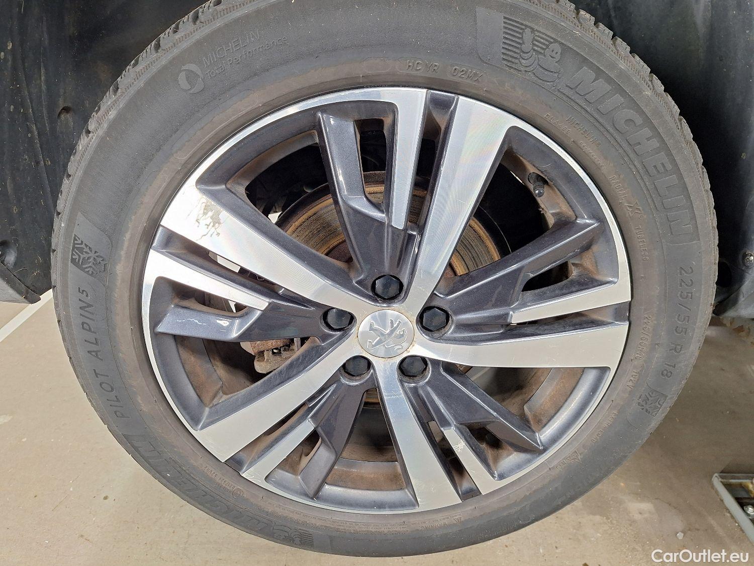  Peugeot  5008 Peugeot,  '16, Peugeot  1.5 BlueHDi 96kW S&S EAT8 Allure 5d 7pl #4