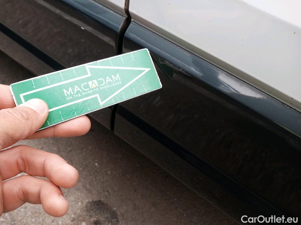  Audi  Q2 AUDI  / 2016 / 5P / todoterreno Design 30 TFSI 85kW (116CV) (AC) #21