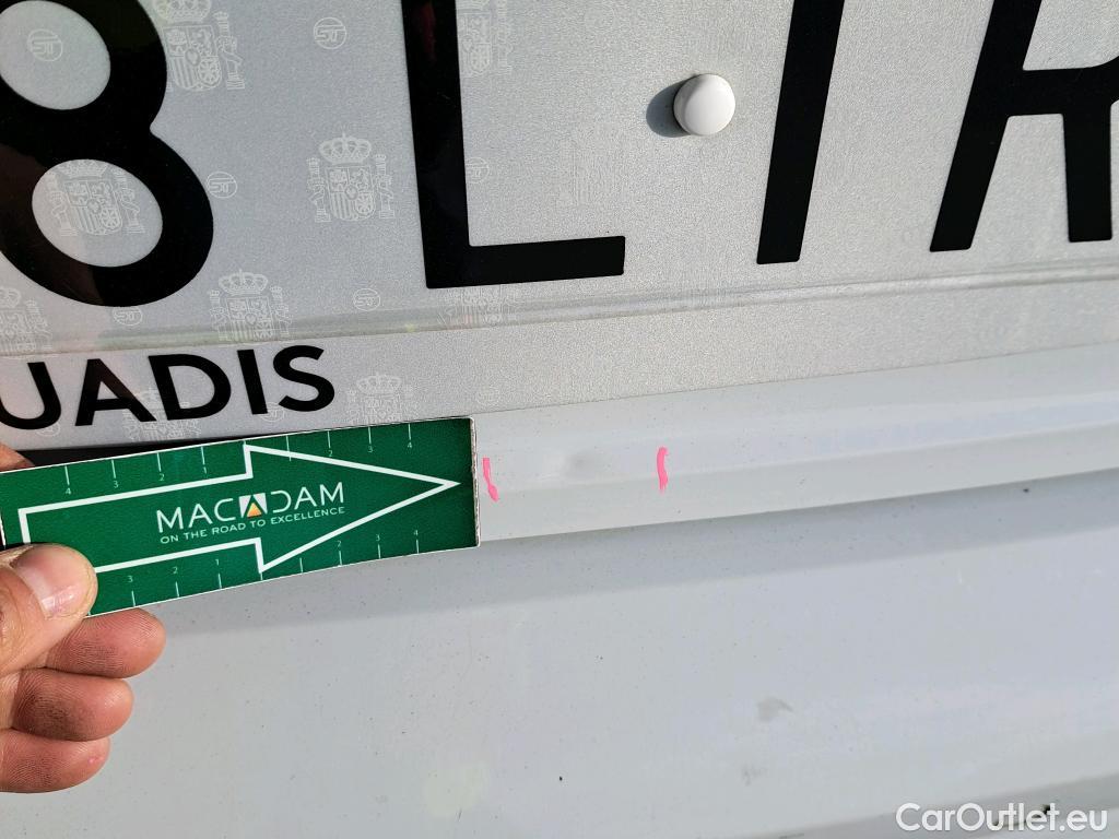  Audi  A4 AUDI  / 2019 / 4P / sedán Advanced 35 TDI 120kW (163CV) S tronic #25