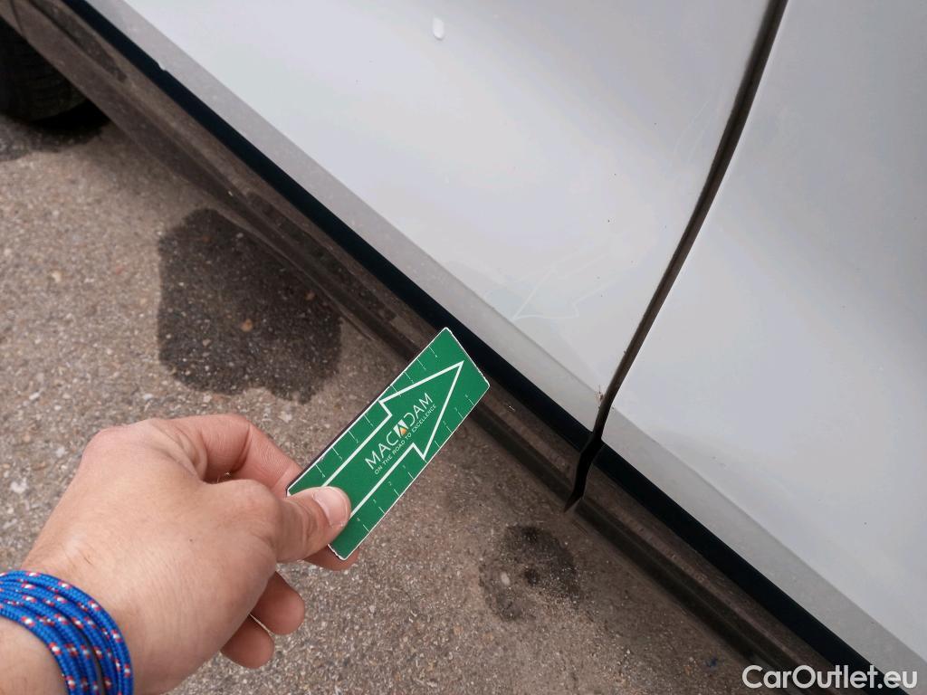  Audi  Q2 AUDI  / 2016 / 5P / todoterreno Design 30 TFSI 85kW (116CV) (AC) #5