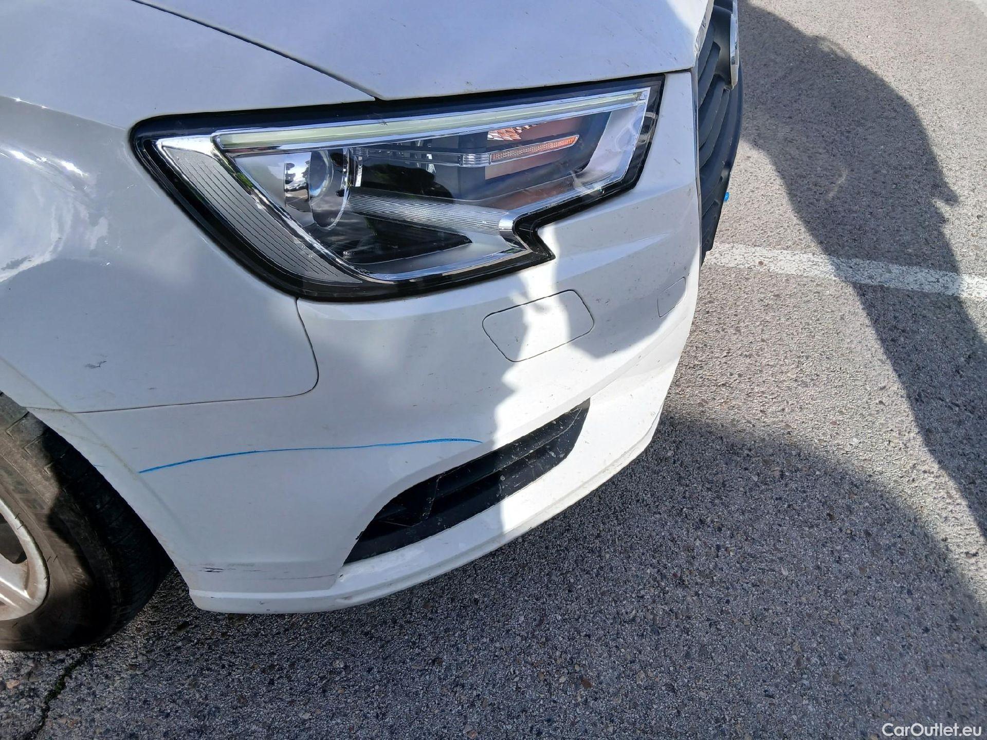  Audi  A3 AUDI  / 2016 / 4P / sedán Sedan 30 TFSI 85kW (116CV) #9