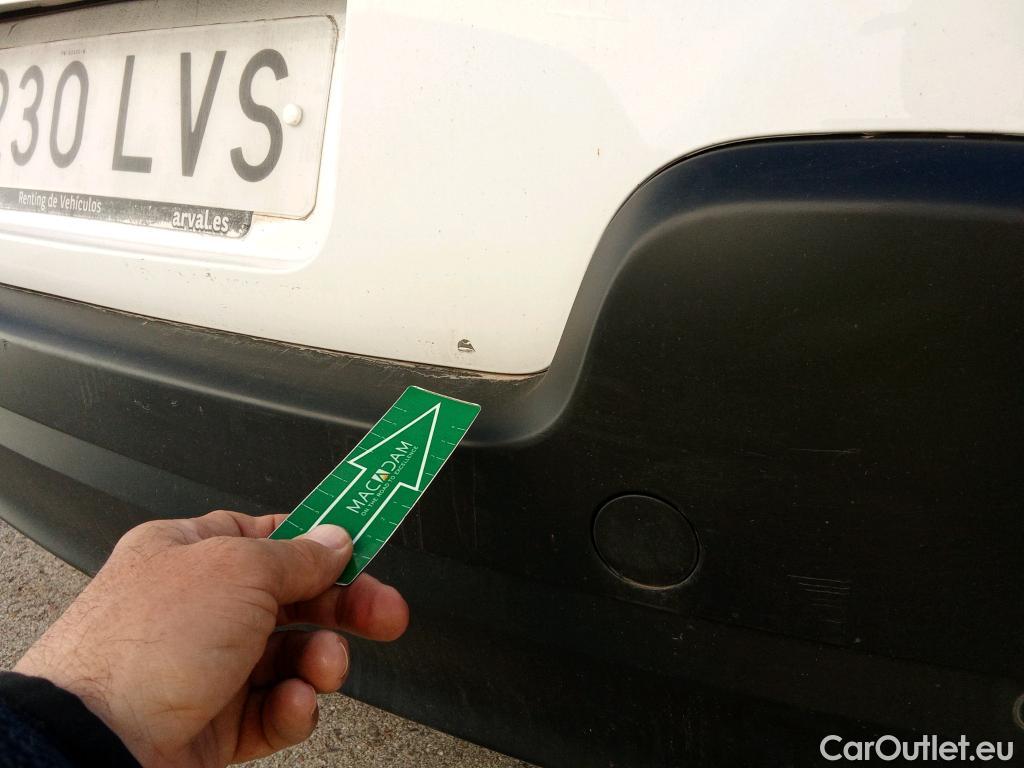  Citroen  C3 CITROEN  / 2020 / 5P / berlina con portón PureTech 81KW (110CV) S&S Feel Pack (AC2) #16