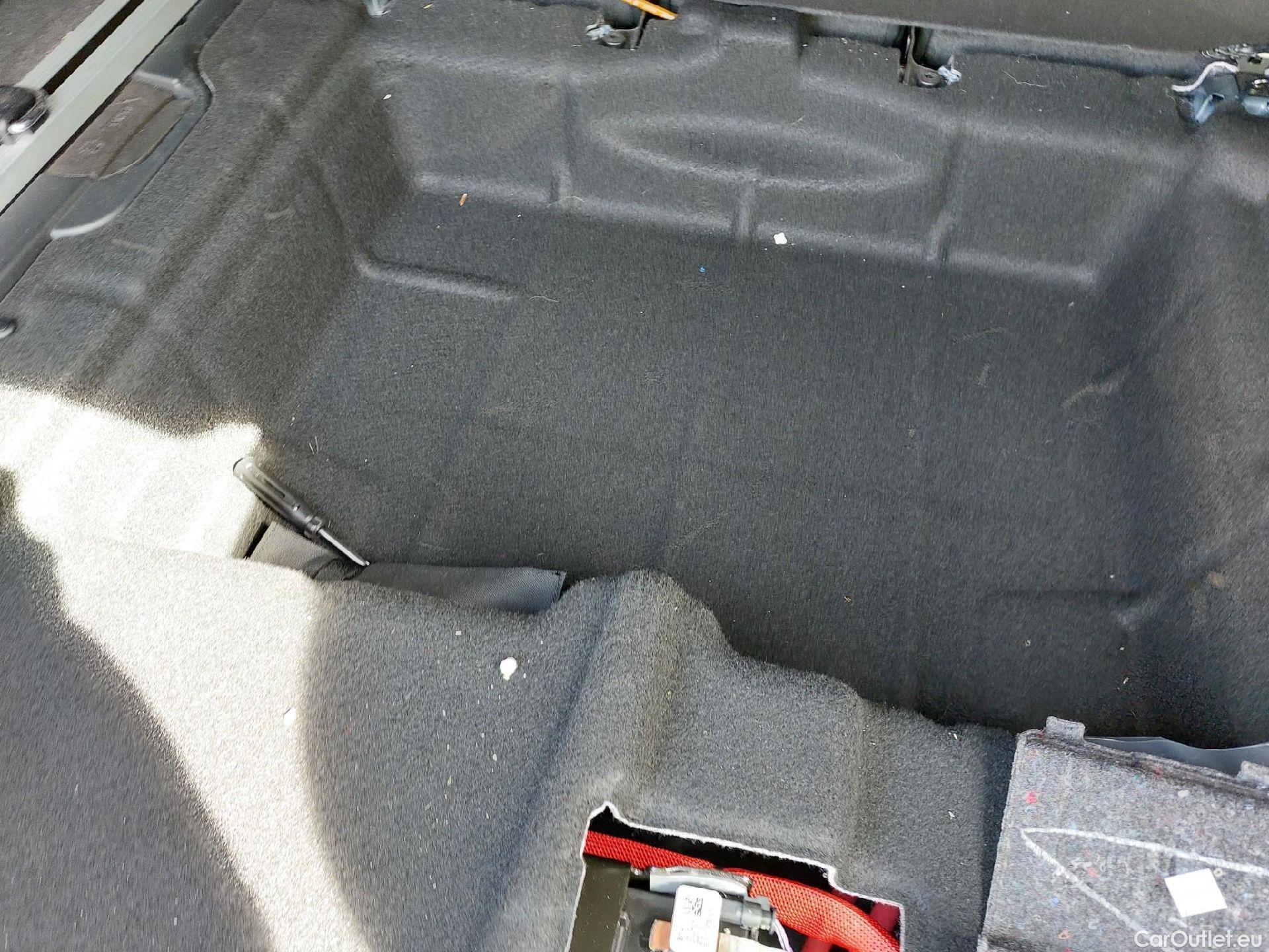  Bmw  X4 BMW  / 2018 / 5P / todoterreno xDrive20d #2