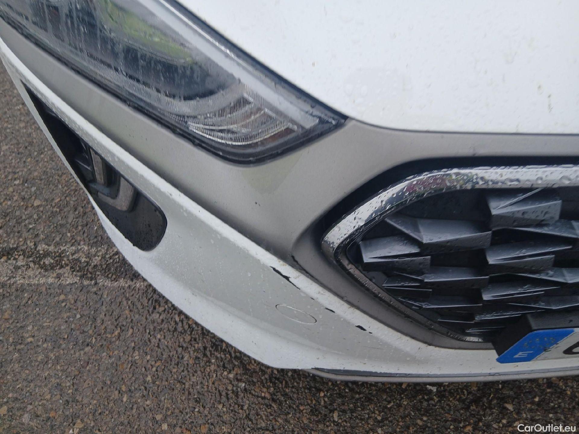  Hyundai   Ioniq HYUNDAI / 2019 / 5P / berlina con portón 1.6 GDI HEV Klass LE DCT #4