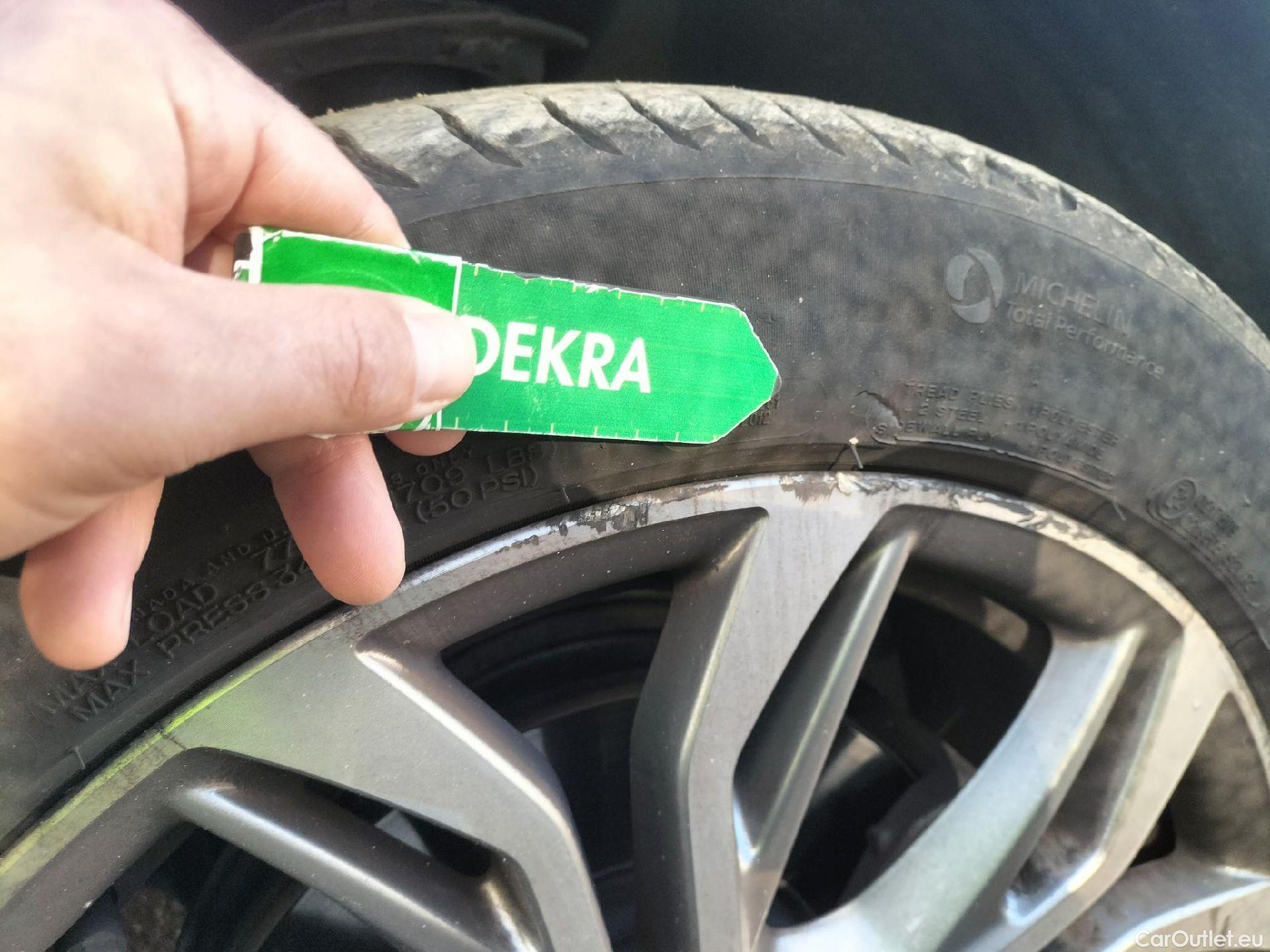  Bmw  X2 BMW  sDrive18i #53