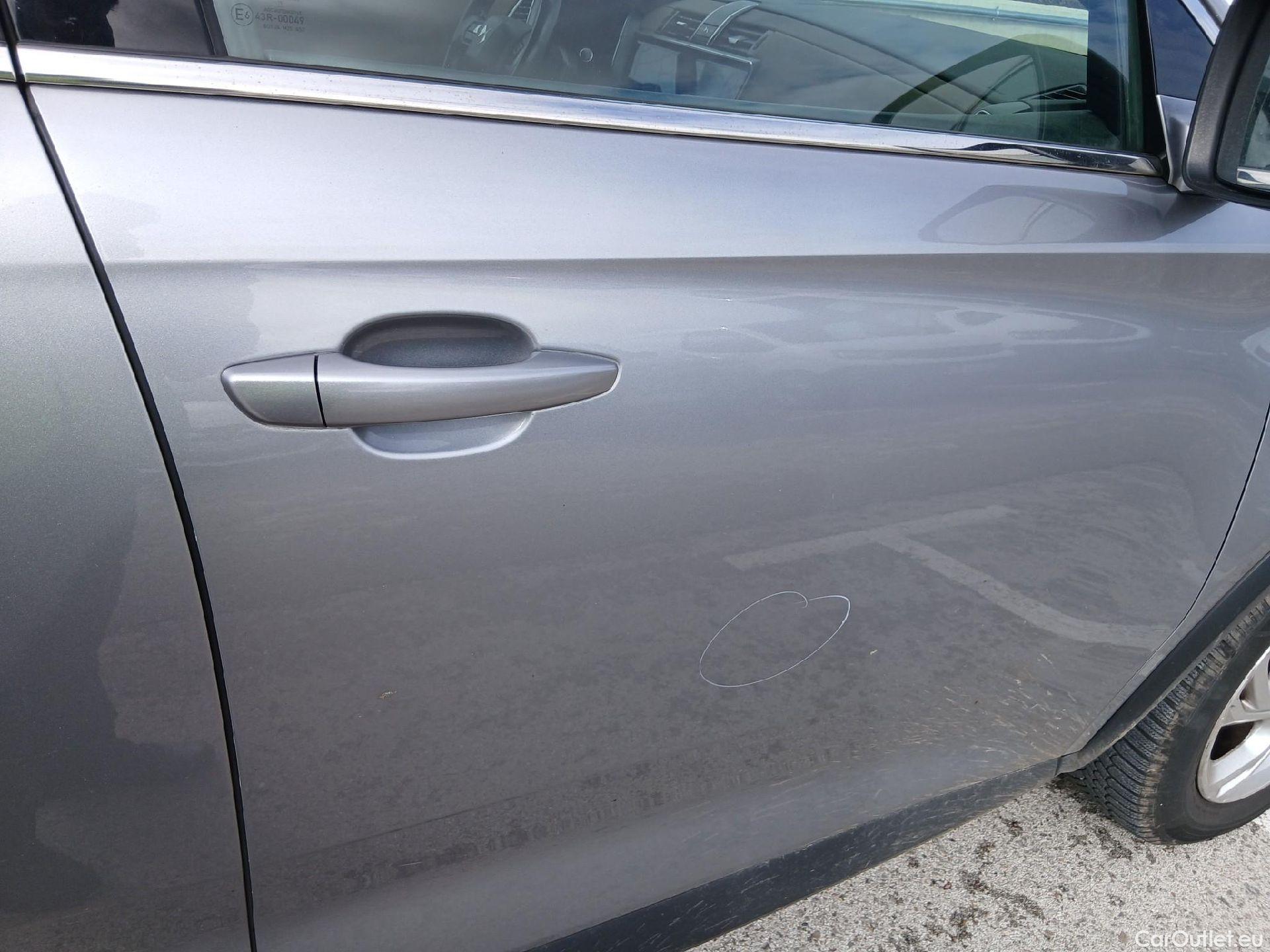  DS  DS7 DS DS 7 Crossback / 2017 / 5P / todoterreno BlueHDi DE 96kW (130CV) BE CHIC (AC) #45