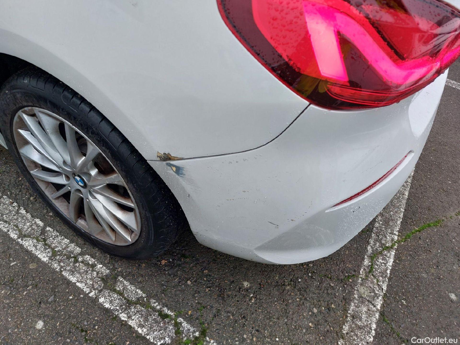  Bmw  Serie 1 BMW  / 2019 / 5P / berlina con portón 118i #10