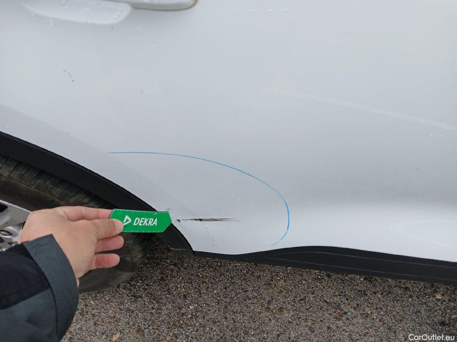  Ford  Kuga FORD  / 2019 / 5P / todoterreno Titanium 1.5T EcoBoost 88kW (120CV) #33