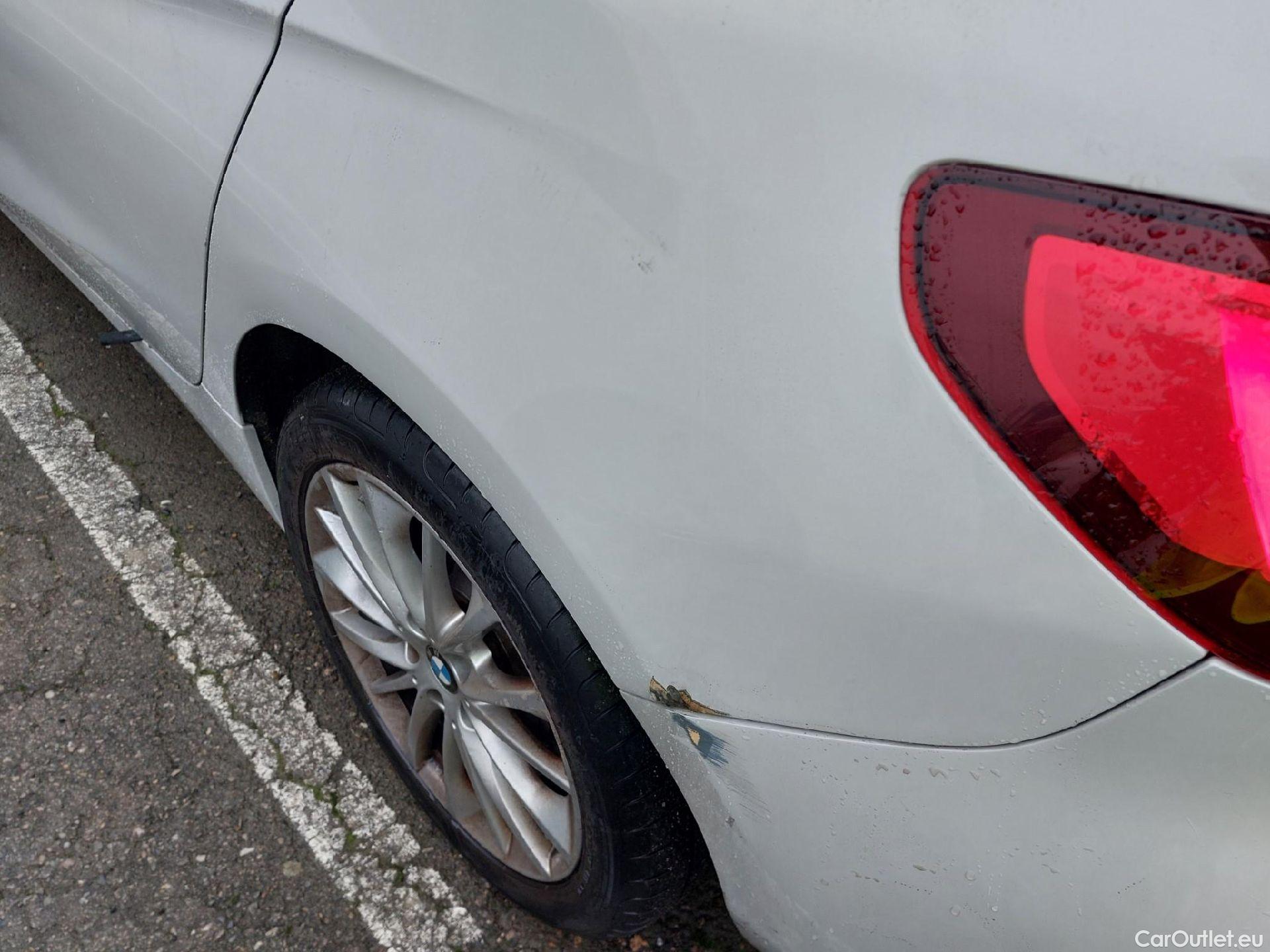  Bmw  Serie 1 BMW  / 2019 / 5P / berlina con portón 118i #5