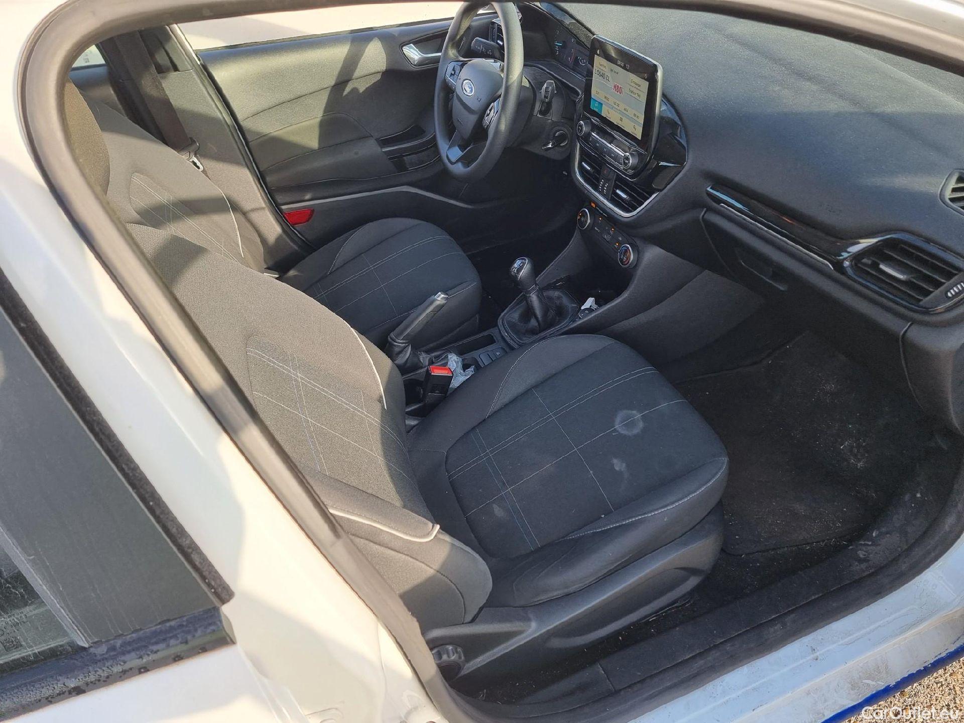  Ford  Fiesta FORD  / 2017 / 5P / berlina con portón 1.1 Ti-VCT 63kW Trend+ 5p #3