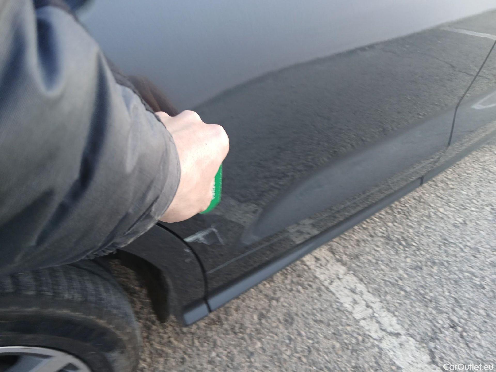  Audi  Q5 AUDI  / 2016 / 5P / todoterreno Competition 55 TFSI E quattro S tronic #17