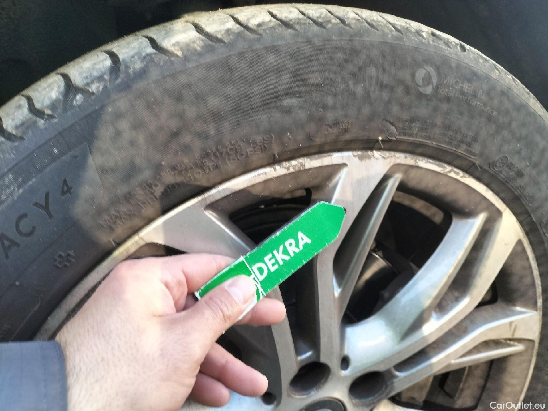  Bmw  X2 BMW  sDrive18i #51