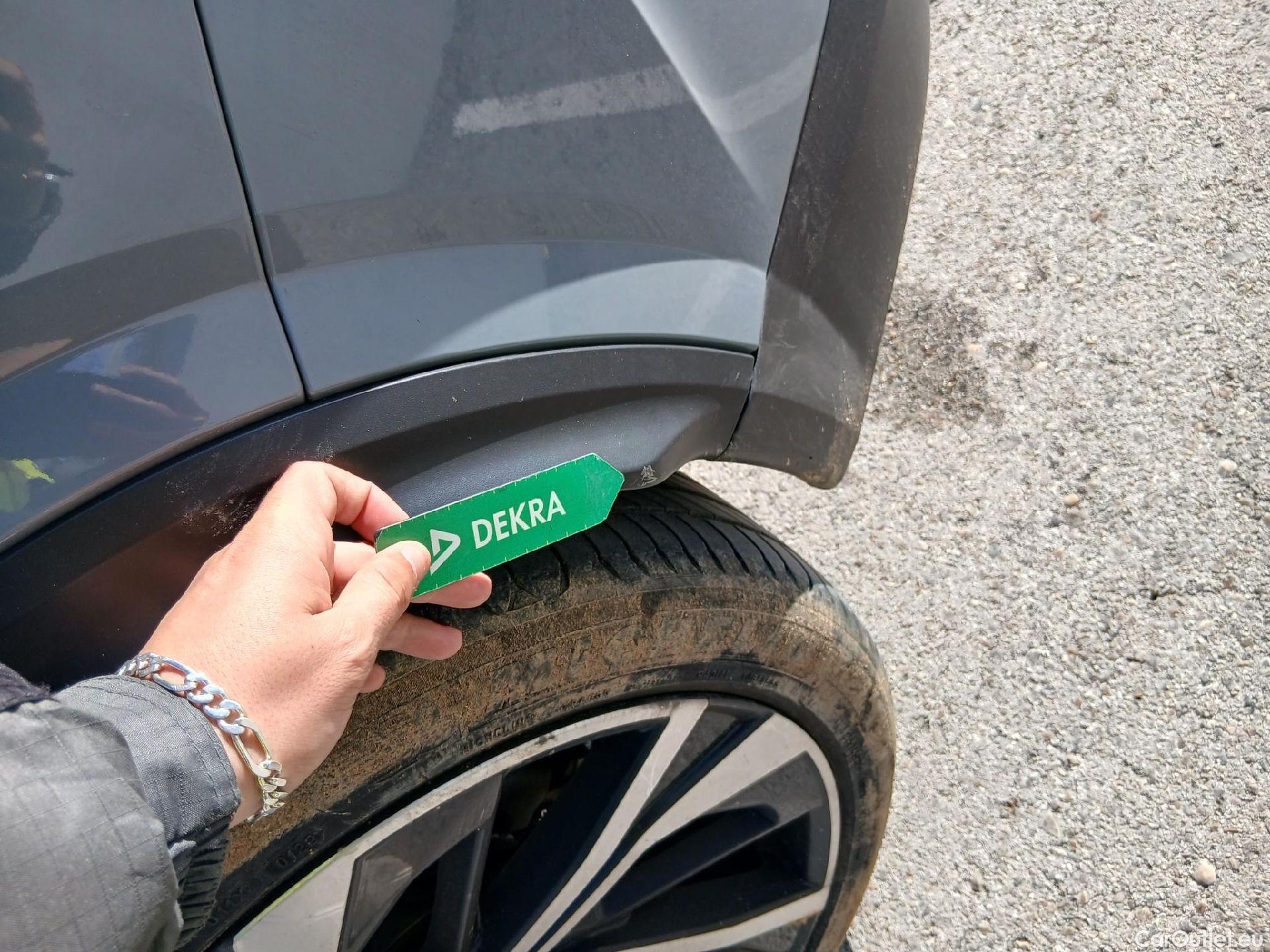  Nissan  Qashqai NISSAN  / 2021 / 5P / todoterreno DIG-T 116kW (158CV) mHEV Xtronic Tekna+ #26