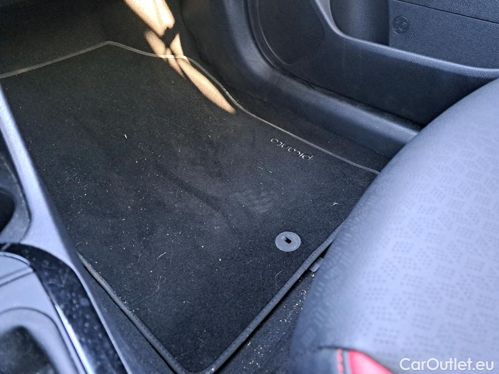  KIA  Picanto KIA  / 2020 / 5P / berlina con portón 1.0 T-GDi 74kW (100CV) GT Line #11