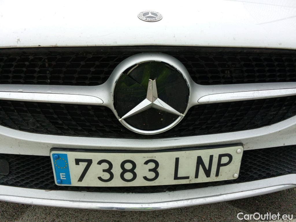  Mercedes  CLA-Klasse MERCEDES-BENZ CLA / 2019 / 4P / coupé CLA 250 e #25