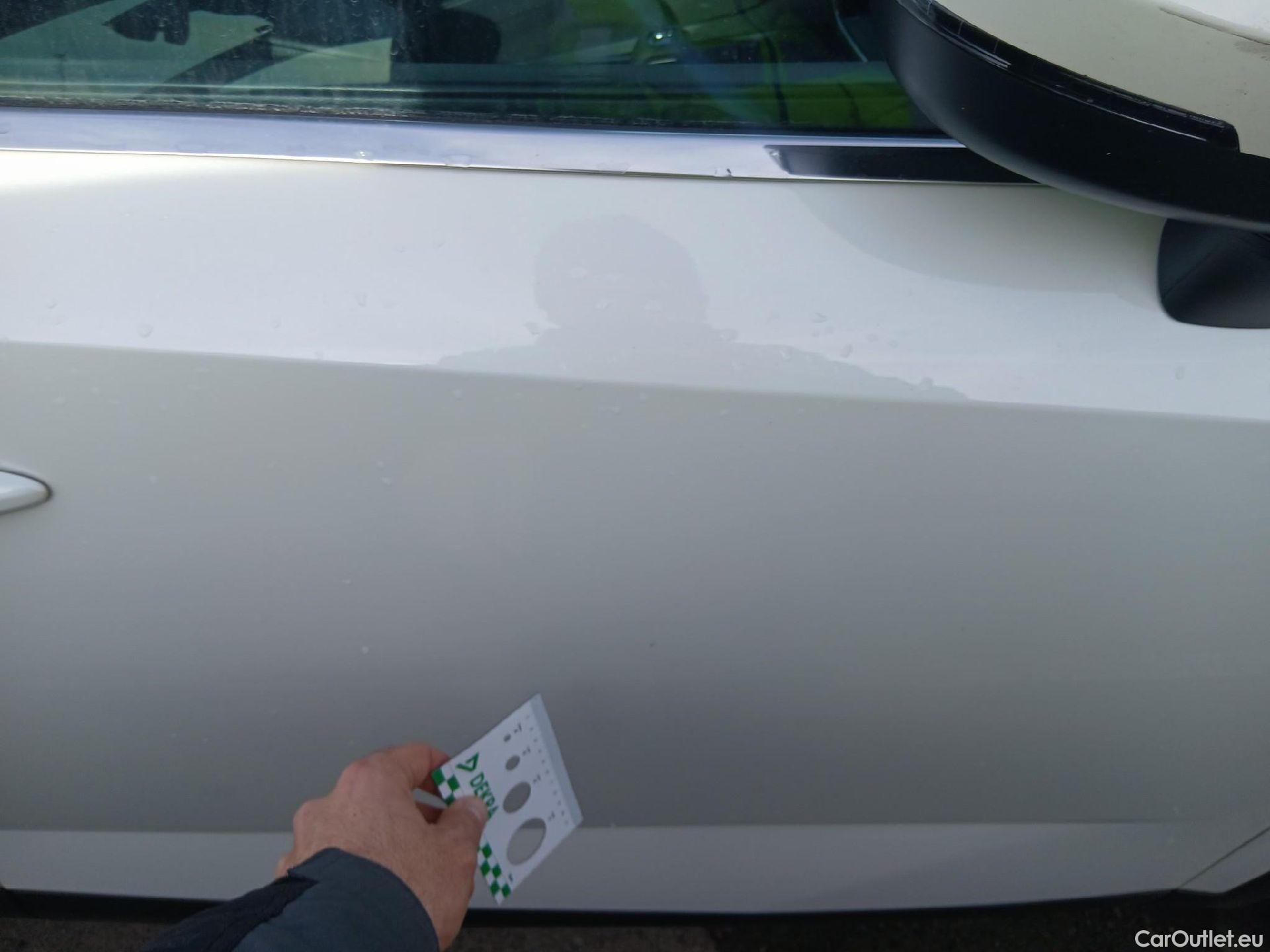  Nissan  Qashqai NISSAN  / 2021 / 5P / todoterreno DIG-T 116kW (158CV) mHEV Xtronic Acenta (AC2) #30