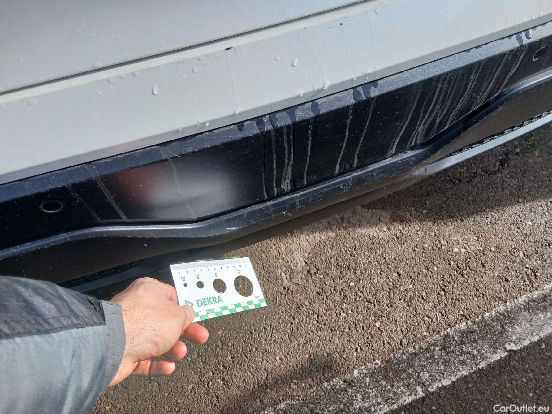  Nissan  Qashqai NISSAN  / 2021 / 5P / todoterreno DIG-T 116kW (158CV) mHEV Xtronic Acenta (AC2) #16