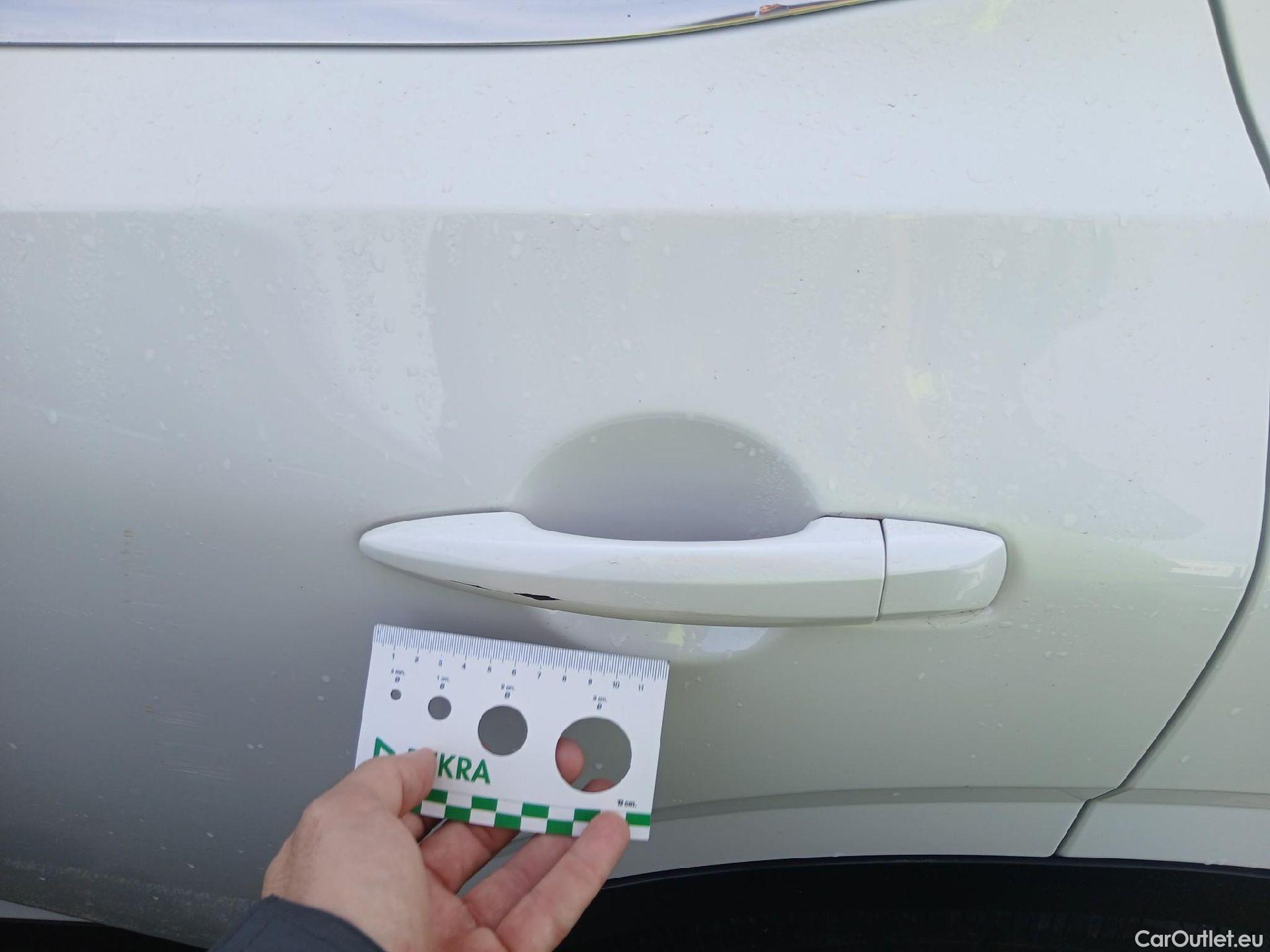  Nissan  Qashqai NISSAN  / 2021 / 5P / todoterreno DIG-T 116kW (158CV) mHEV Xtronic Acenta (AC2) #10