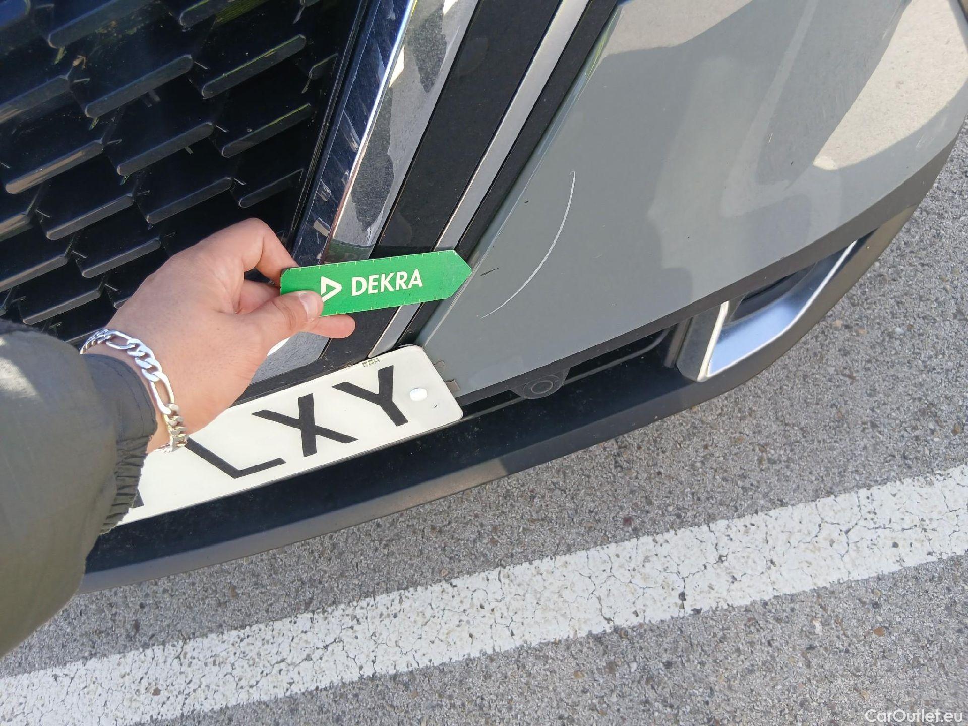  Nissan  Qashqai NISSAN  / 2021 / 5P / todoterreno DIG-T 116kW (158CV) mHEV Xtronic Tekna+ #6