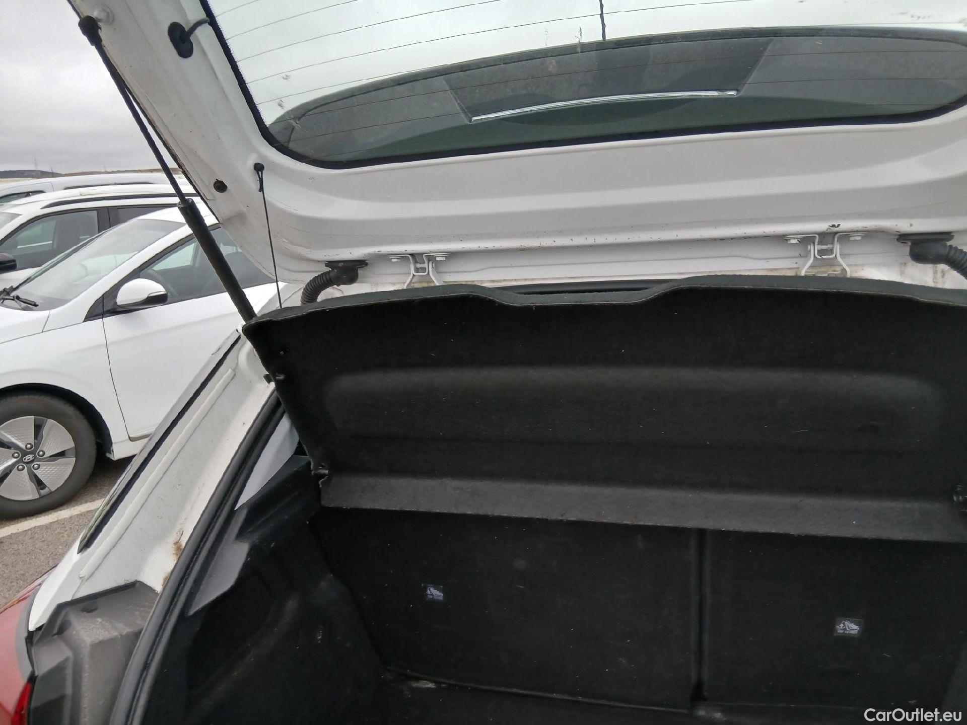  Opel  Corsa OPEL  / 2019 / 5P / berlina con portón 1.2T XHL 74kW (100CV) Elegance (CX) #23