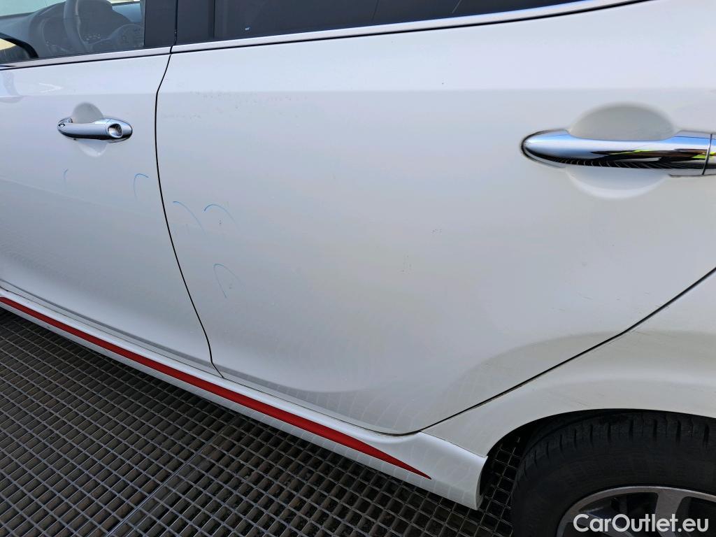  KIA  Picanto KIA  / 2020 / 5P / berlina con portón 1.0 T-GDi 74kW (100CV) GT Line #7