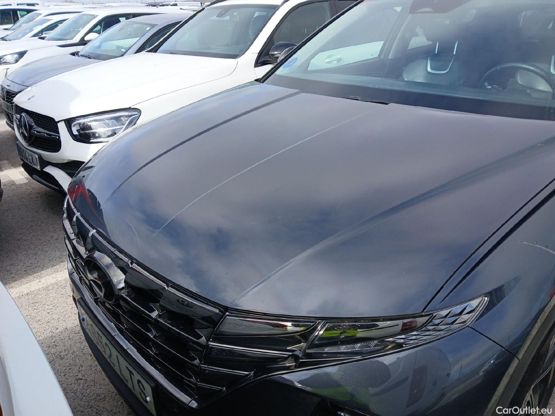  Hyundai  Tucson HYUNDAI  / 2020 / 5P / todoterreno 1.6 TGDI PHEV 195kW Style Auto 4x4 #15