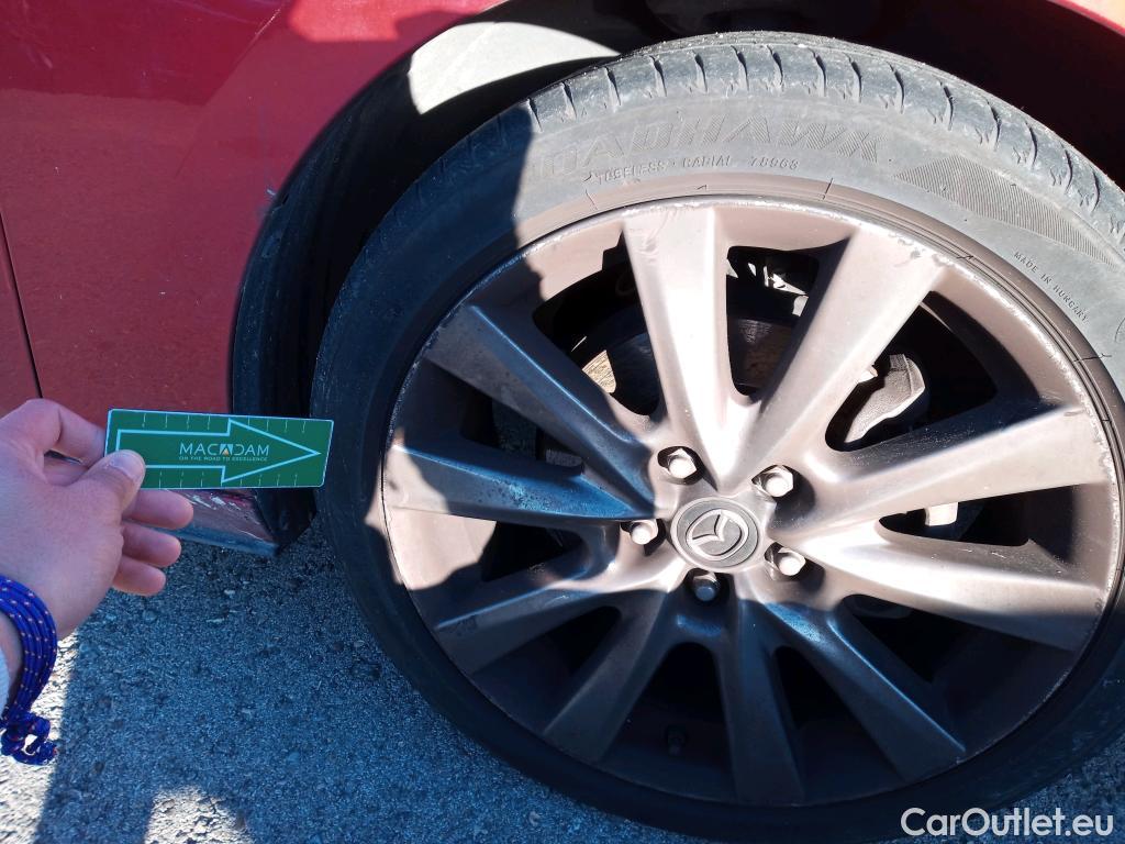  Mazda  3 MAZDA Mazda / 2019 / 4P / sedán 2.0 e-SKYACTIV-X ZENITH SAFETY #16