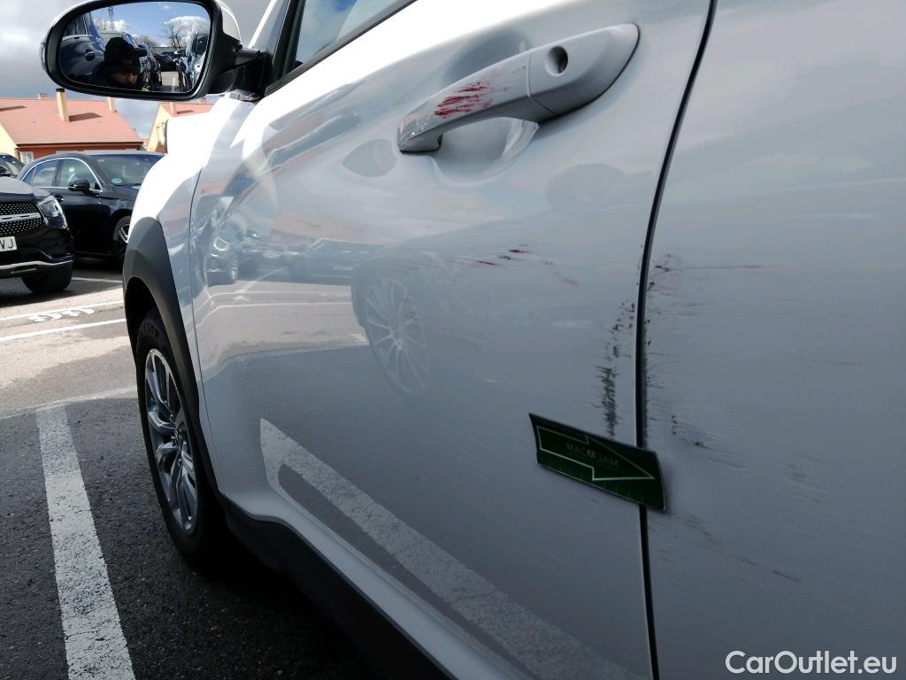  Hyundai  Konna HYUNDAI Kona / 2020 / 5P / todoterreno 1.0 TGDI Klass 4X2 #7