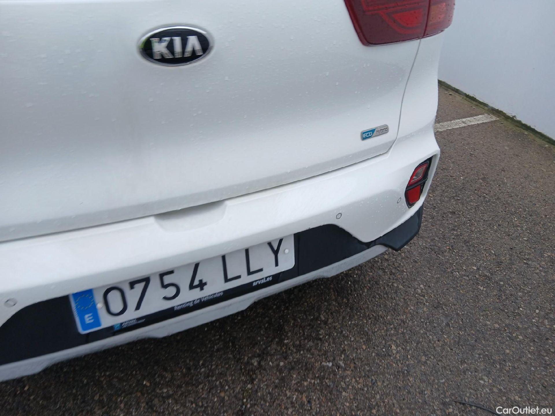  KIA  Niro KIA  / 2019 / 5P / crossover 1.6 GDi HEV 104kW (141CV) Drive #12