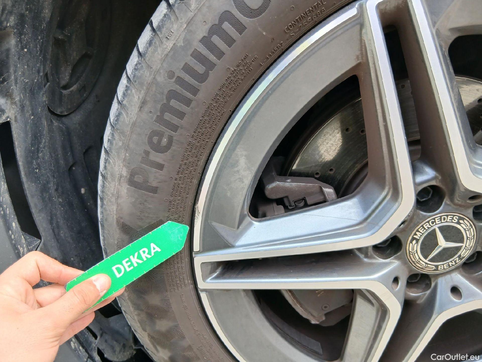  Mercedes  GLA MERCEDES-BENZ  / 2020 / 5P / todoterreno  250 e #11