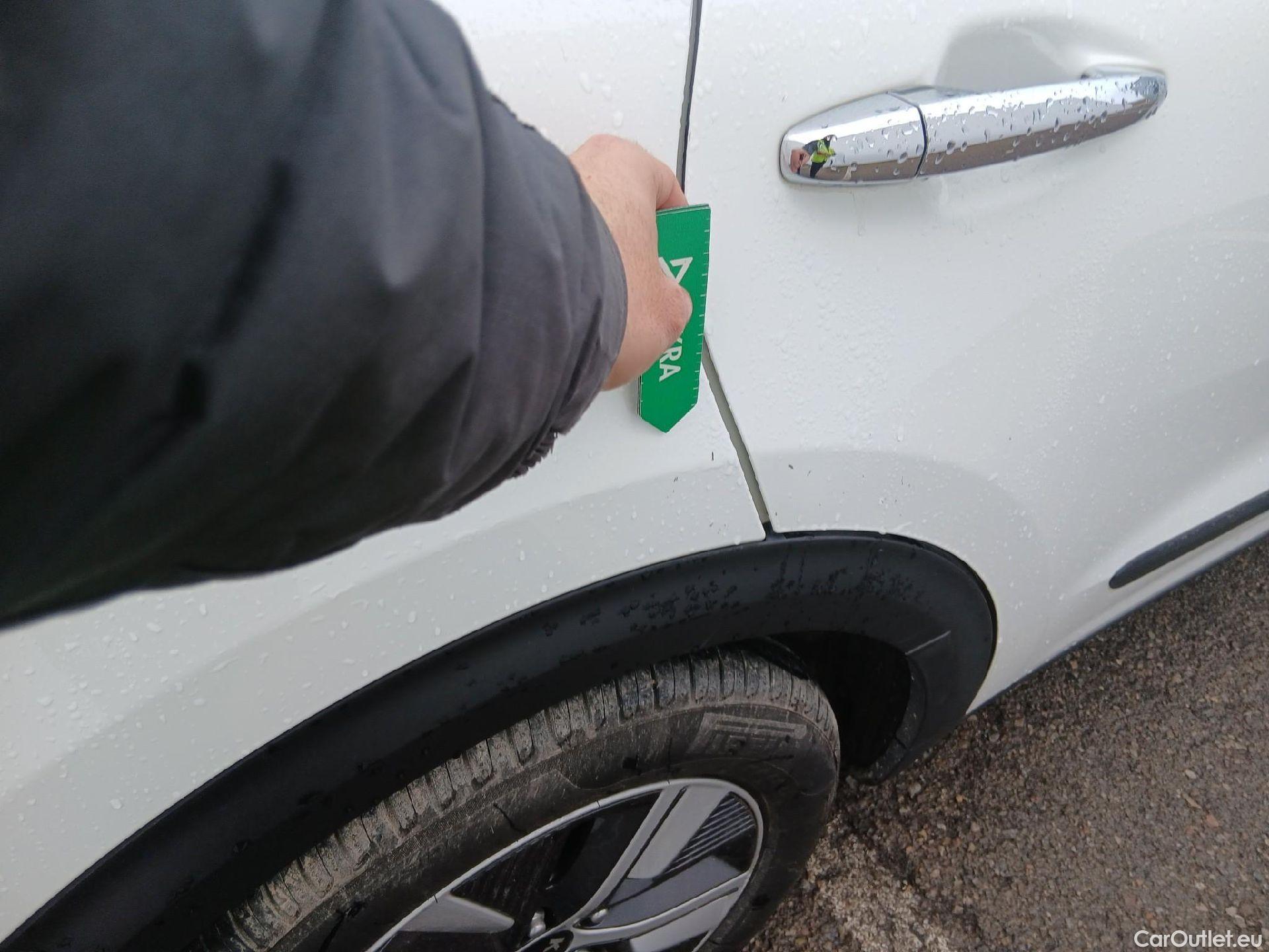  KIA  Niro KIA  / 2019 / 5P / crossover 1.6 GDi HEV 104kW (141CV) Drive #18