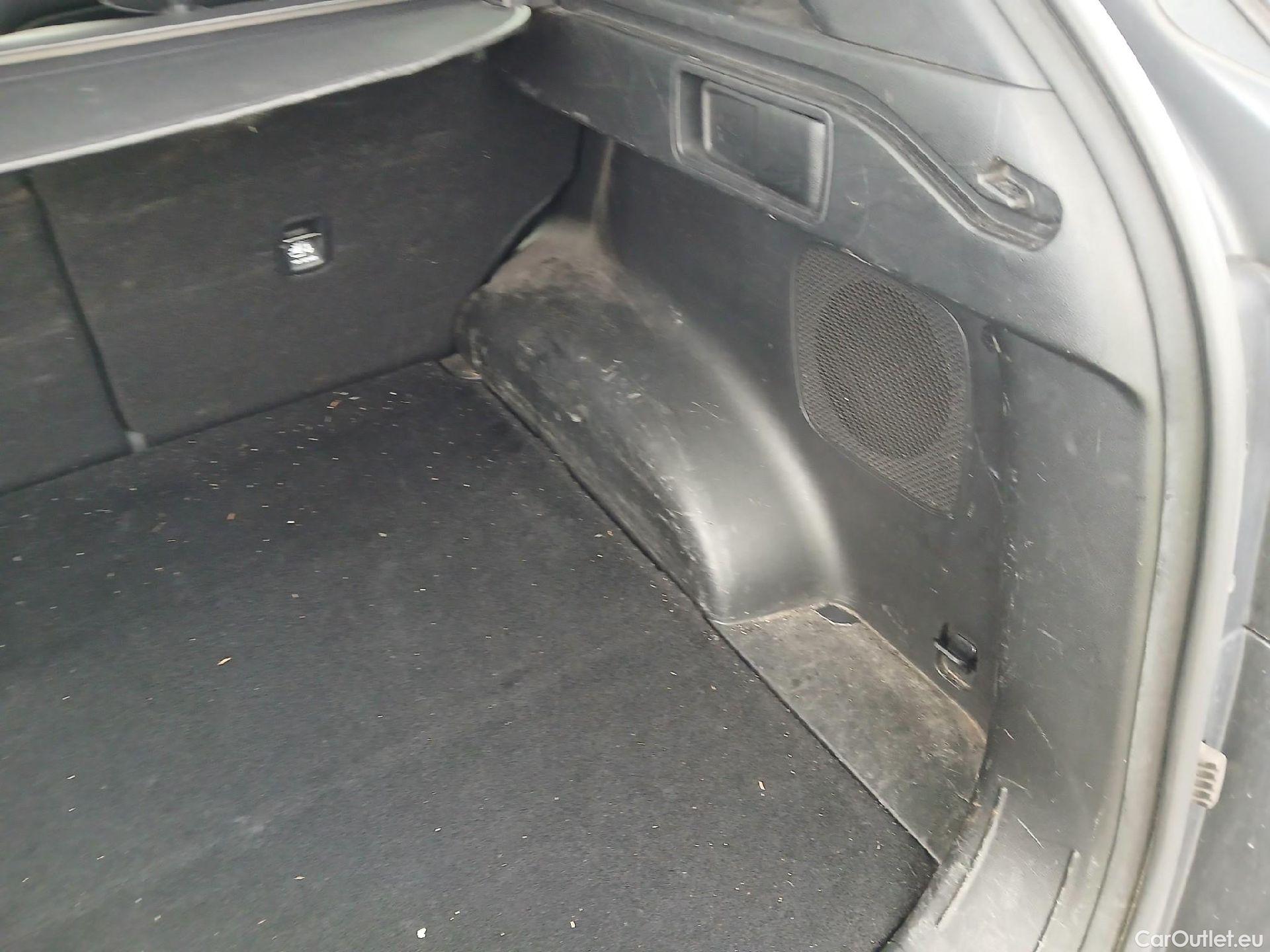  Hyundai  Tucson HYUNDAI  / 2020 / 5P / todoterreno 1.6 TGDI PHEV 195kW Style Auto 4x4 #8