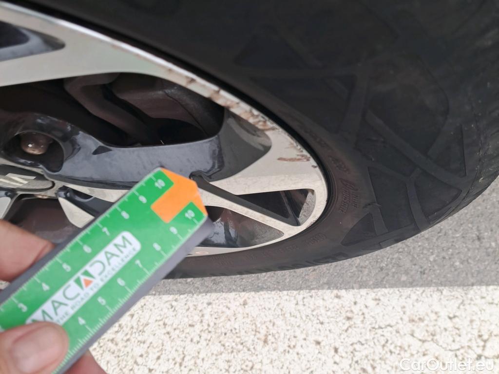  KIA  Sportage KIA  1.6MHEV Drive 100kW(136CV) 4x2(Crist Tintados)(CX) #11