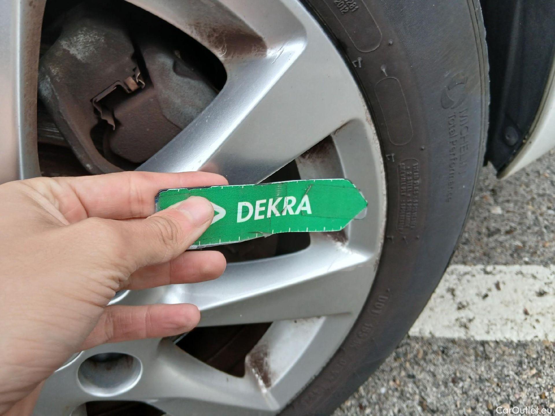  Opel  Corsa OPEL  / 2019 / 5P / berlina con portón 1.2T XHL 74kW (100CV) Elegance (CX) #36