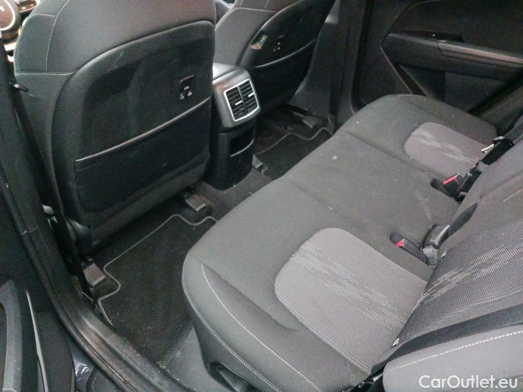  KIA  Sportage KIA  / 2022 / 5P / todoterreno 1.6 T-GDi MHEV 110kW (150CV) Drive 4x2 (AC4) #12